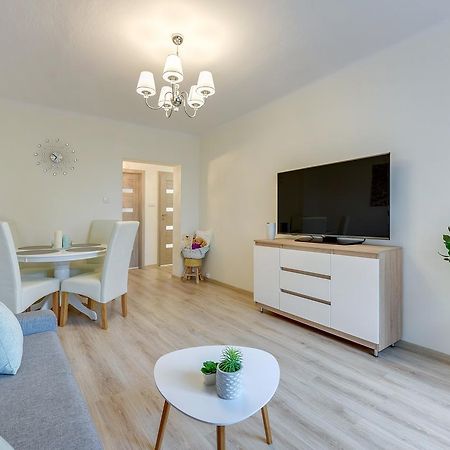 Apartamento Old Town Gardens Modern Gdansk Exterior foto